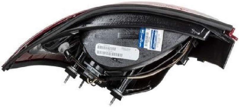 CarLights360: For Pontiac Grand Prix Tail Light Assembly 2004 05 06 07 2008 Driver Side DOT Certified GM2800176 | 25851407