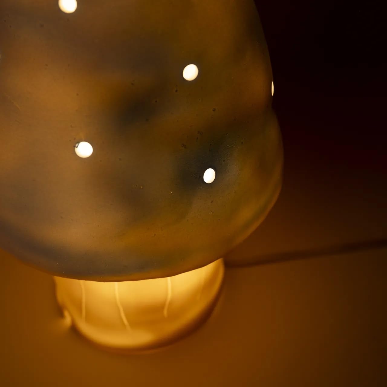 Egmont Zabawki - Mała lampka nocna z niebieskim grzybkiem