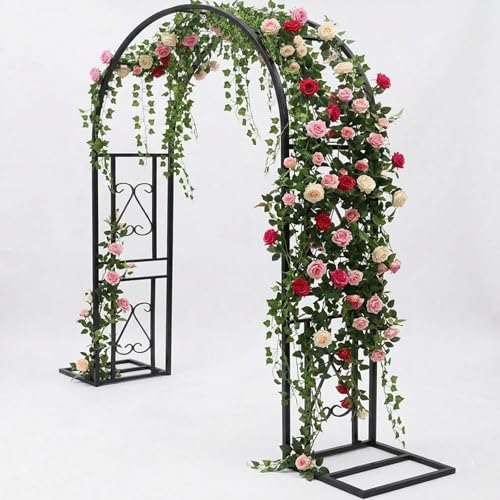 Arche de mariage romantique et grand treillis de jardin noir pour fleurs