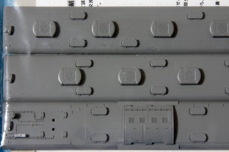 Amazon | KATO 183系 グレー屋根セット 増結用 3両分入 28057