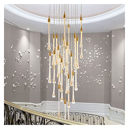 Suspension cristal LED moderne pour sublimer l'escalier d'une villa