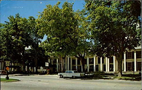 Equinox House Manchester, Vermont VT Original Vintage Postcard 1972
