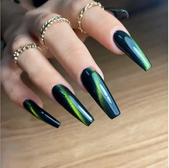 MouyouGlow Ballerina Cat Eye Dark Green Magnetic Press-on Nails with Glue