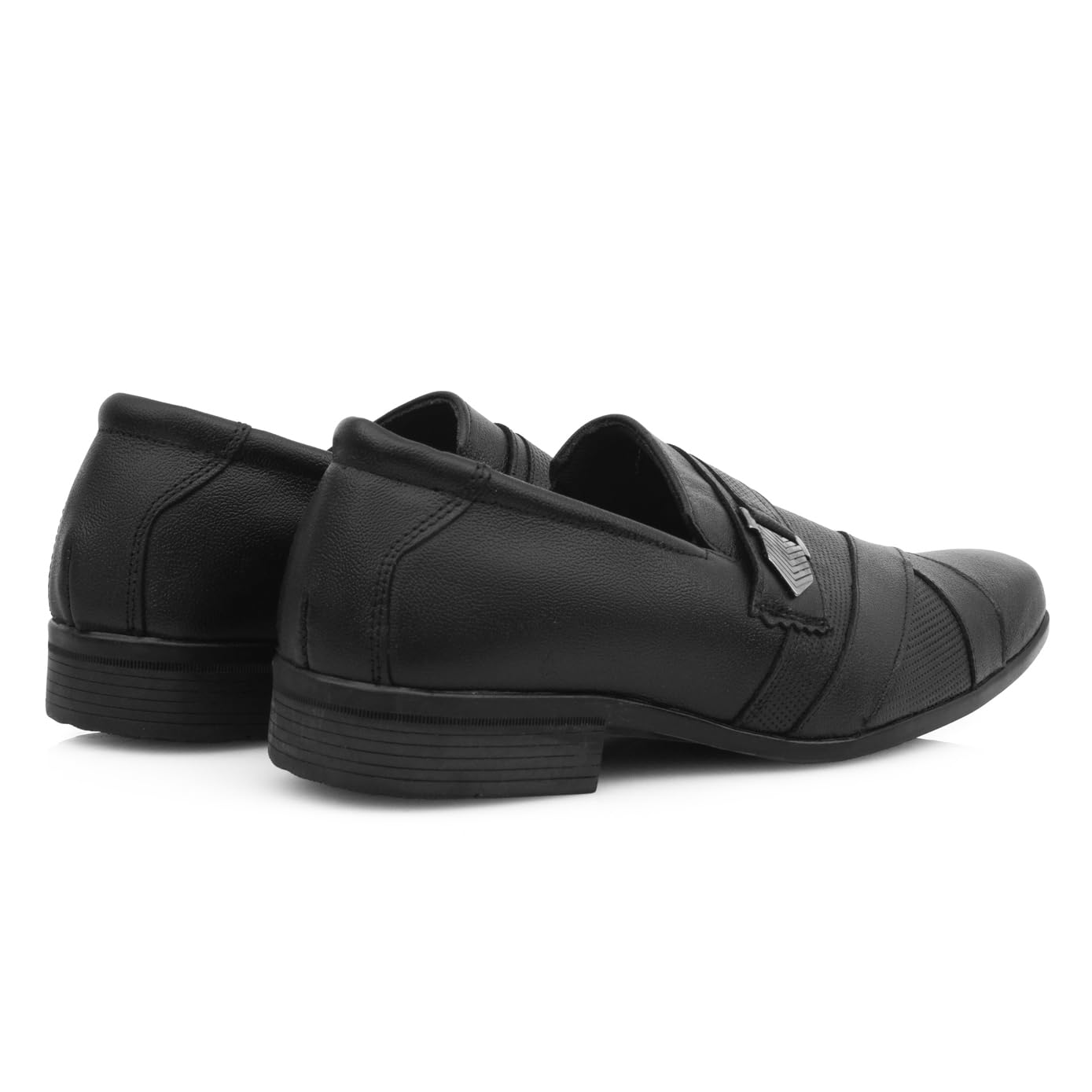 Sapato Social Masculino Couro Legítimo Napole 3071 em promoção! Veja a oferta e mais achadinhos de Sapatos 7 Hoje é o melhor dia para comprar Sapato Social Masculino Couro Legítimo Napole 3071 com aquele preço maroto! Promoção! Aproveite a oferta! 7