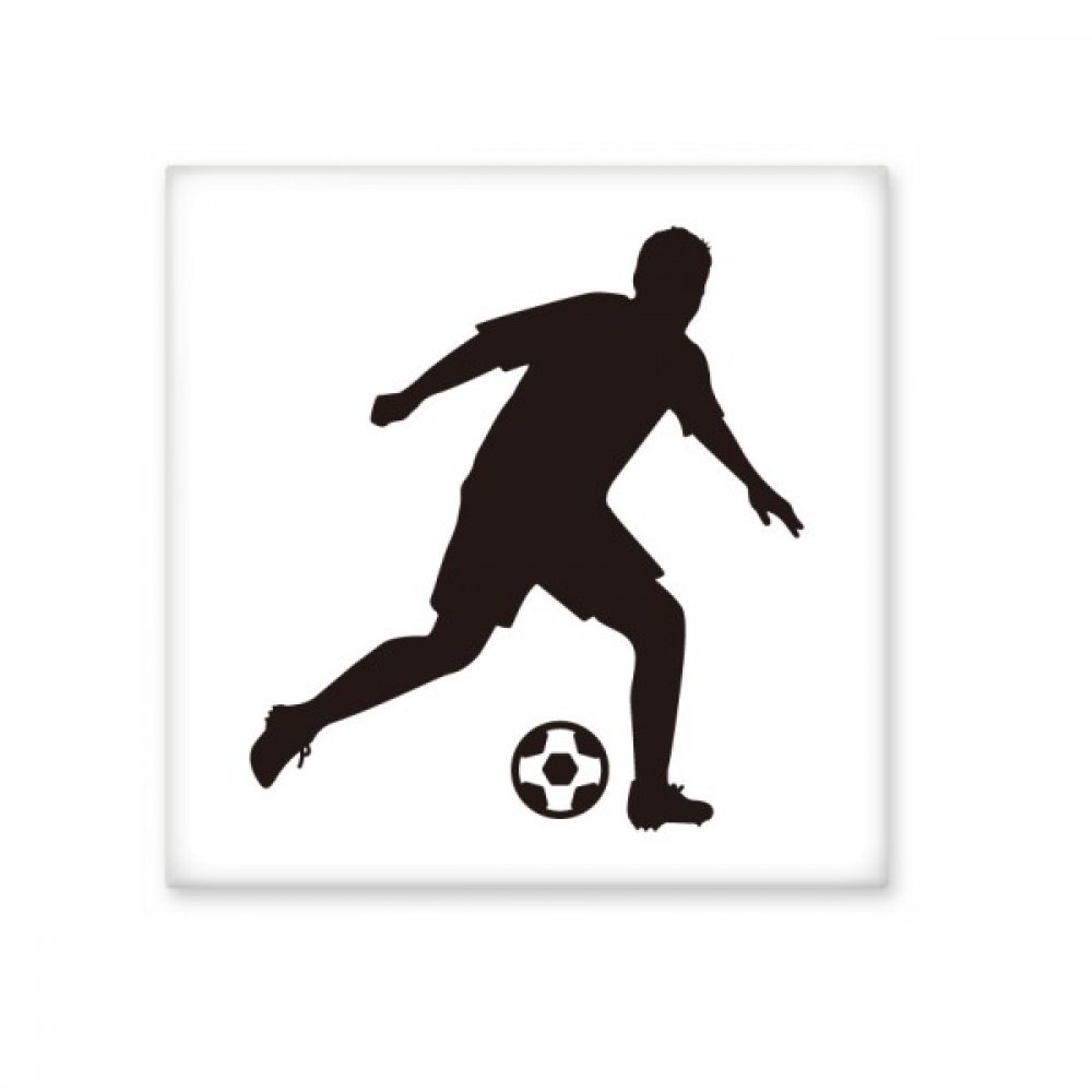 Carreau céramique silhouette football pour rénover un mur de douche