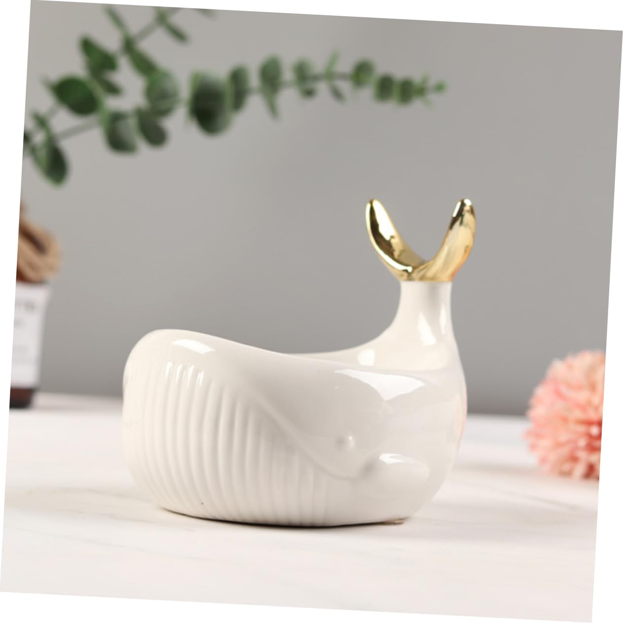 Portasapone Da Bagno in Ceramica a Forma Di Cetaceo Nordico, Scatola Di Sapone Drenante Elegante Con Gancio Per Piccoli Oggetti, Design Pratico Per Bagno e Wc, Bianco