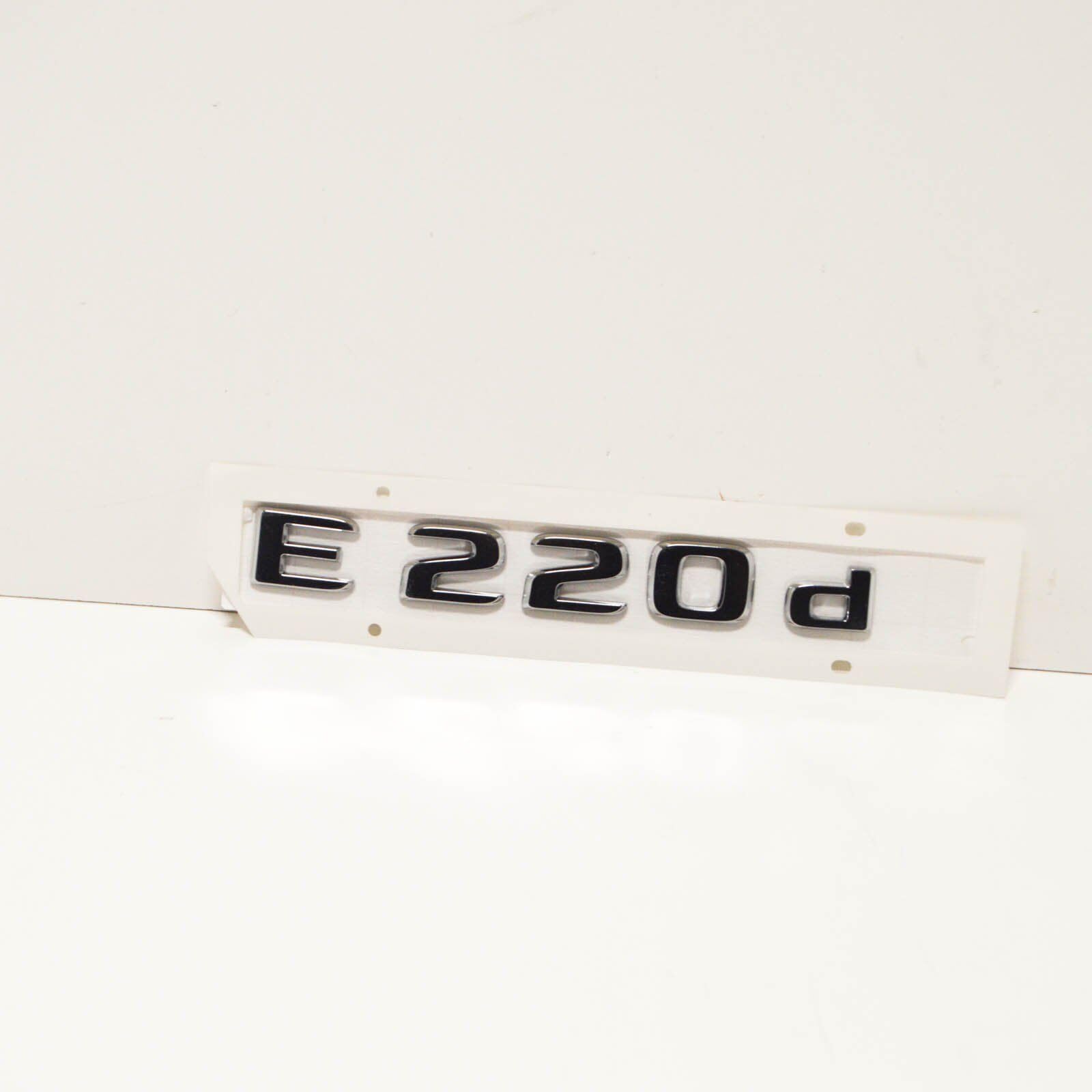 Pour Emblème arrière d'origine Mercedes-Benz Classe E W213 A2138175700