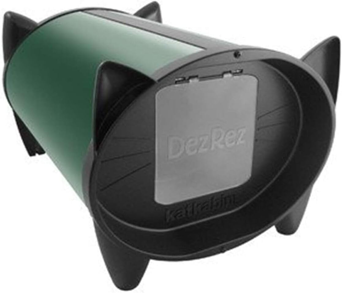 Outdoor Cat House in Forest Green Doors: Single Door (as shown)