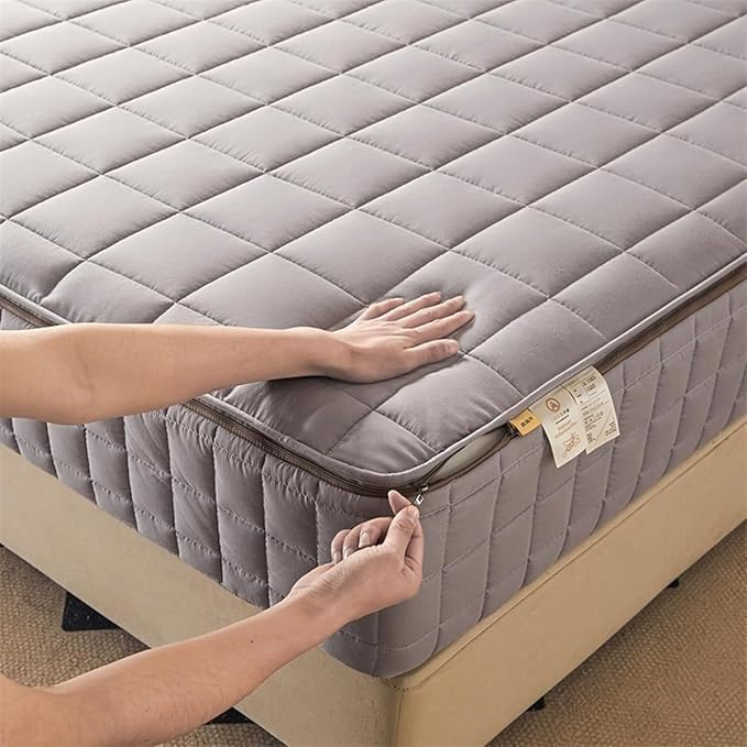 Protège-matelas 100% imperméable et silencieux pour des nuits sereines en famille
