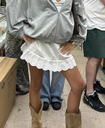 Aonoapll Women Y2k Lace Trim Mini Skirt Floral Eyelet Embroidery Half Slip Underskirts Cute Low Rise Summer Skater Skirt4