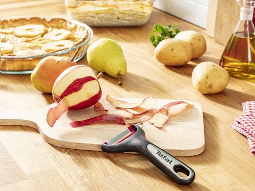 Foto von Tefal Ingenio K20718 Gemüseschäler | Premium Küchenutensilien für vielseitige Kochbedürfnisse | 22 cm | Kunststoff | Rot/Schwarz, 22.1 x 9.2 x 2.85 cm