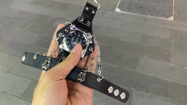 Fashion Hip-Hop Punk Skull Watch for Men Women 29Fba on Amazon Live