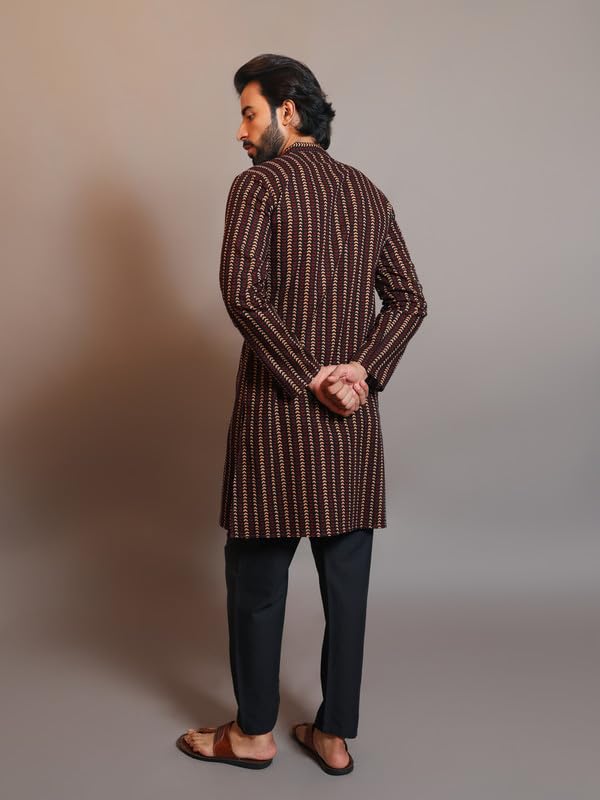Image of Vastraa Fusion Men's Printed Kurta Pure Cotton Long Kurta, Round Collar, Full Sleeves, Button Kurta, Ethnic Wear