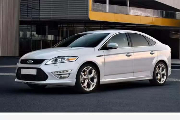 Dla Ford Mondeo 2011 2012 2013 MK4 przedni zestaw korpusu grilla nerkowego dolna siatka kratka pokrywa wykończenia wyścigi grille akcesoria samochodowe