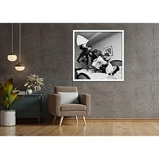 Affiche des Beatles – The Pillow Fight print – The Beatles, Pillow Fight print – Impression encadrée ou non encadrée… - Les Beatles, Paul McCartney, John Lennon, RIngo Starr, George Harrison Affiche des Beatles - The Pillow Fight print - The Beatles, Pillow Fight print - Impression encadrée ou non encadrée… – Image 5