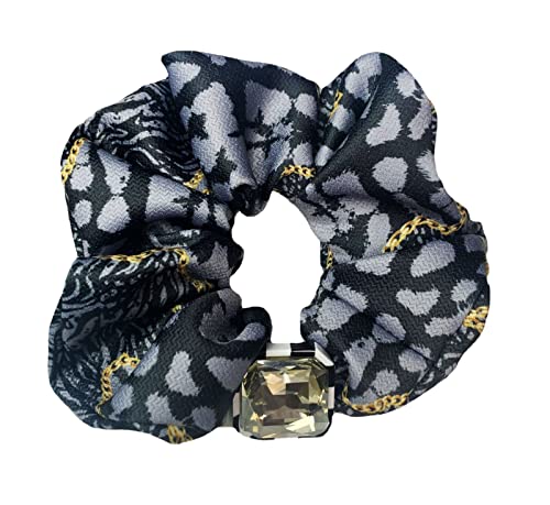 Chouchou en soie cheveux bouclés anti-frisottis et casse avec chaîne bijou