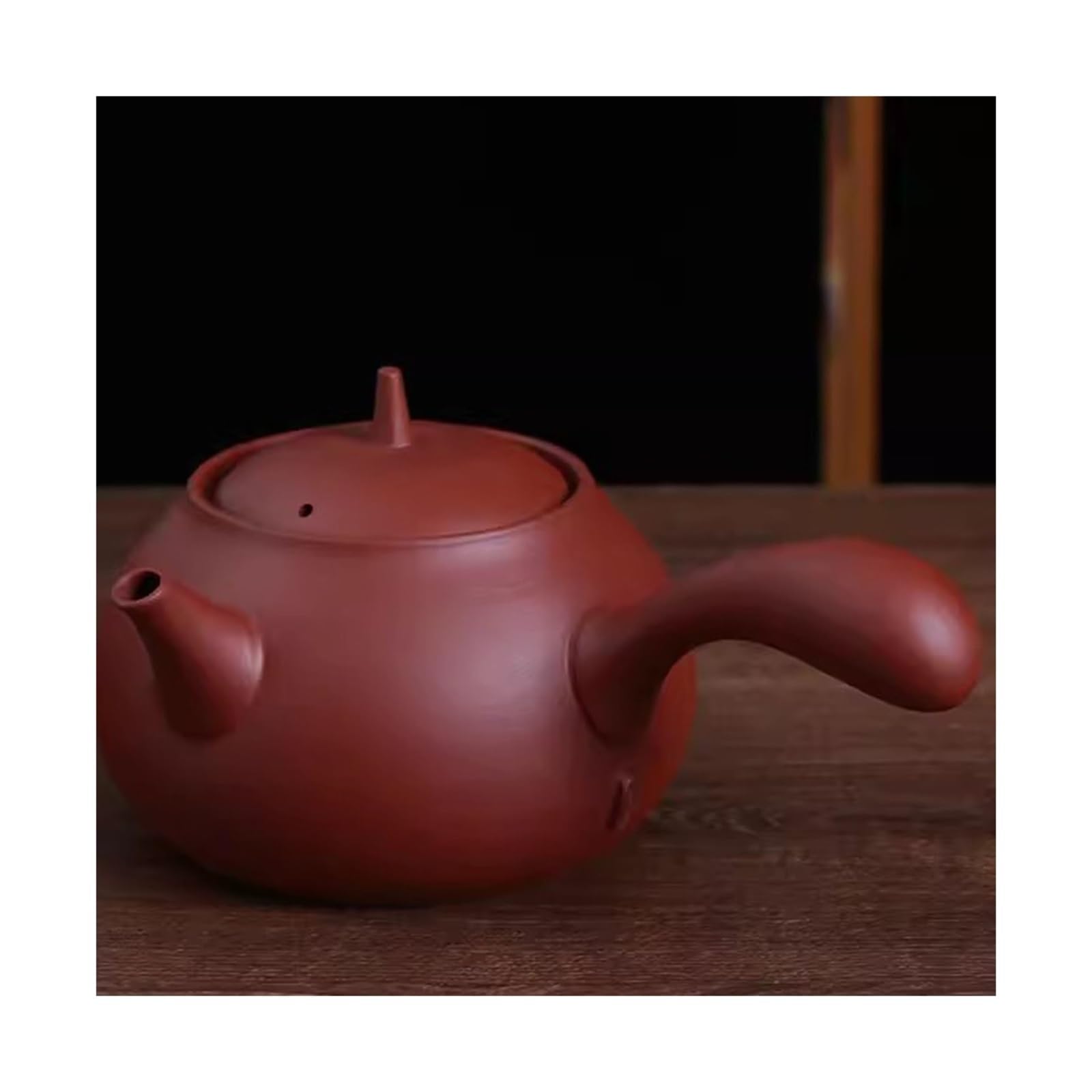 Théière bouillante en argile vermillon et poêle à poterie traditionnel
