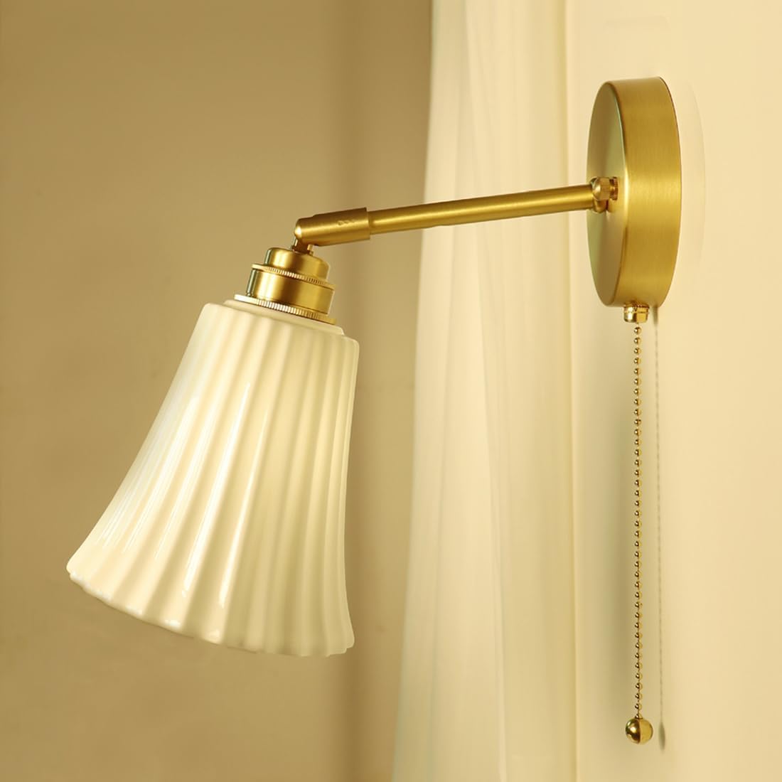Modern Ribbed Milk White Glass Straight Arm Wall Sconce Nordic Gold Sconce with Chain Switch Warehouse Farmhouse Bedside Wall Lighting for Girl Bedroom Bathroom Living Room