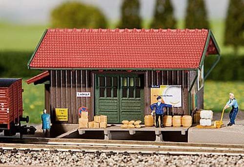Entrepôt de marchandises réf 152 Faller - Modélisme
