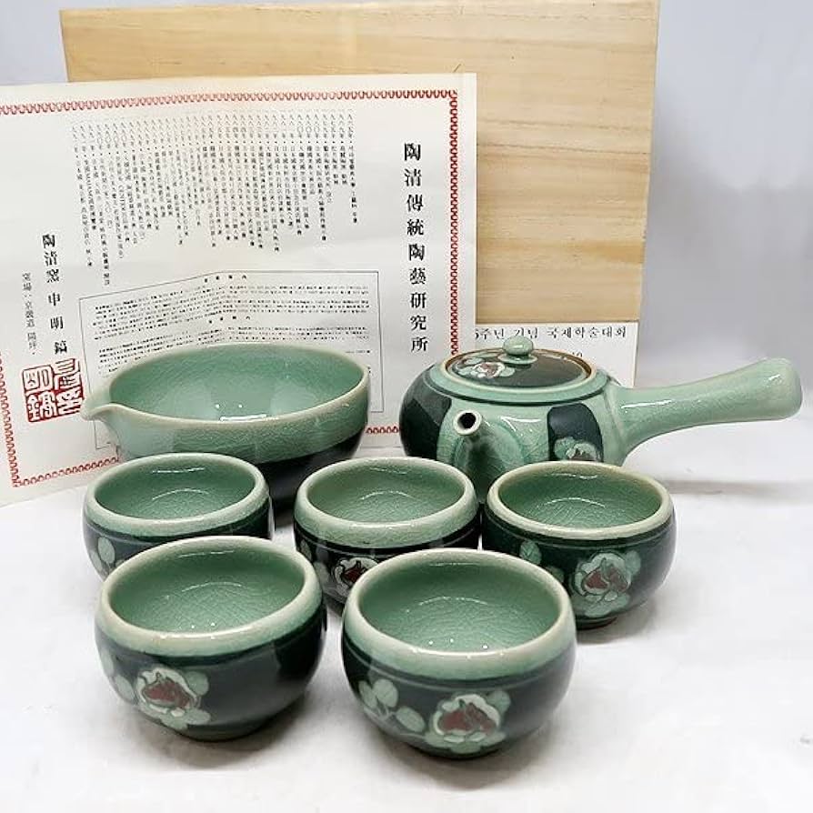 Amazon.co.jp: 韓国晋州 陶清窯 青磁茶器 セット 急須 湯呑