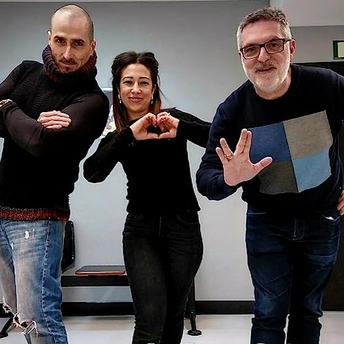 CON LA MUSICA A SER PARTE - HISTORIAS DE BARRIO (Souad El Hafidi)