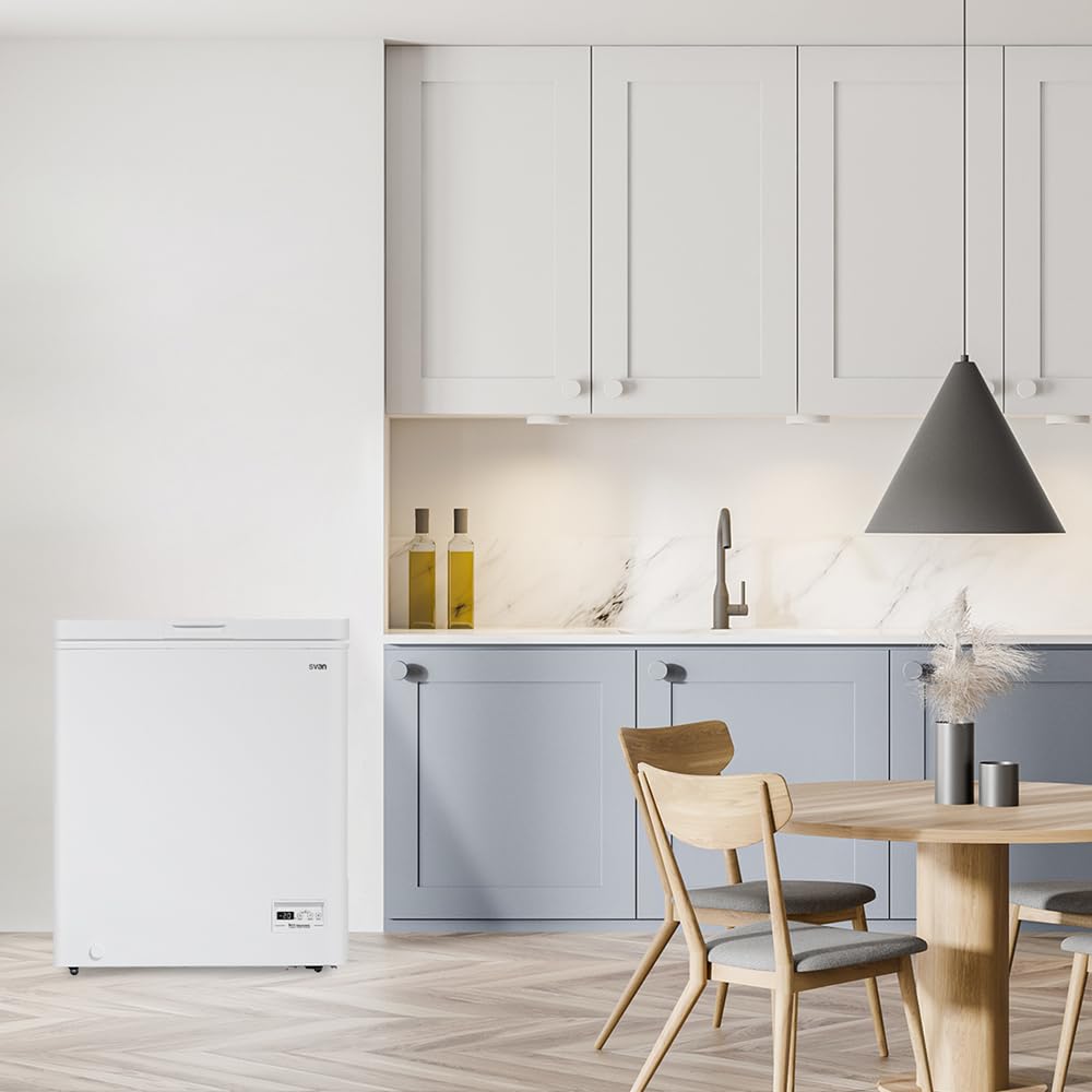 Svan Congelador horizontal Blanco SCH1500FDC. Capacidad 142 Litros, Dual Cooling, 1 Cesta, Bajo nivel Sonoro, Eficiencia Energética Clase F
