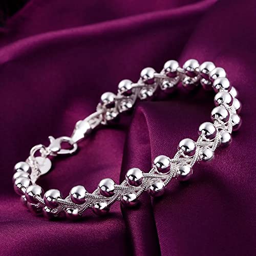 Chaîne de perles tressées, le symbole d'amour pour un mariage