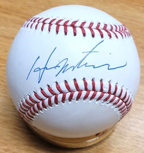 Autographed Hideki Matsui Official Major League Baseball Beckett