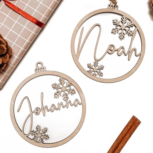 Weihnachtskugel personalisiert mit Name aus Holz - Christbaumkugel als...