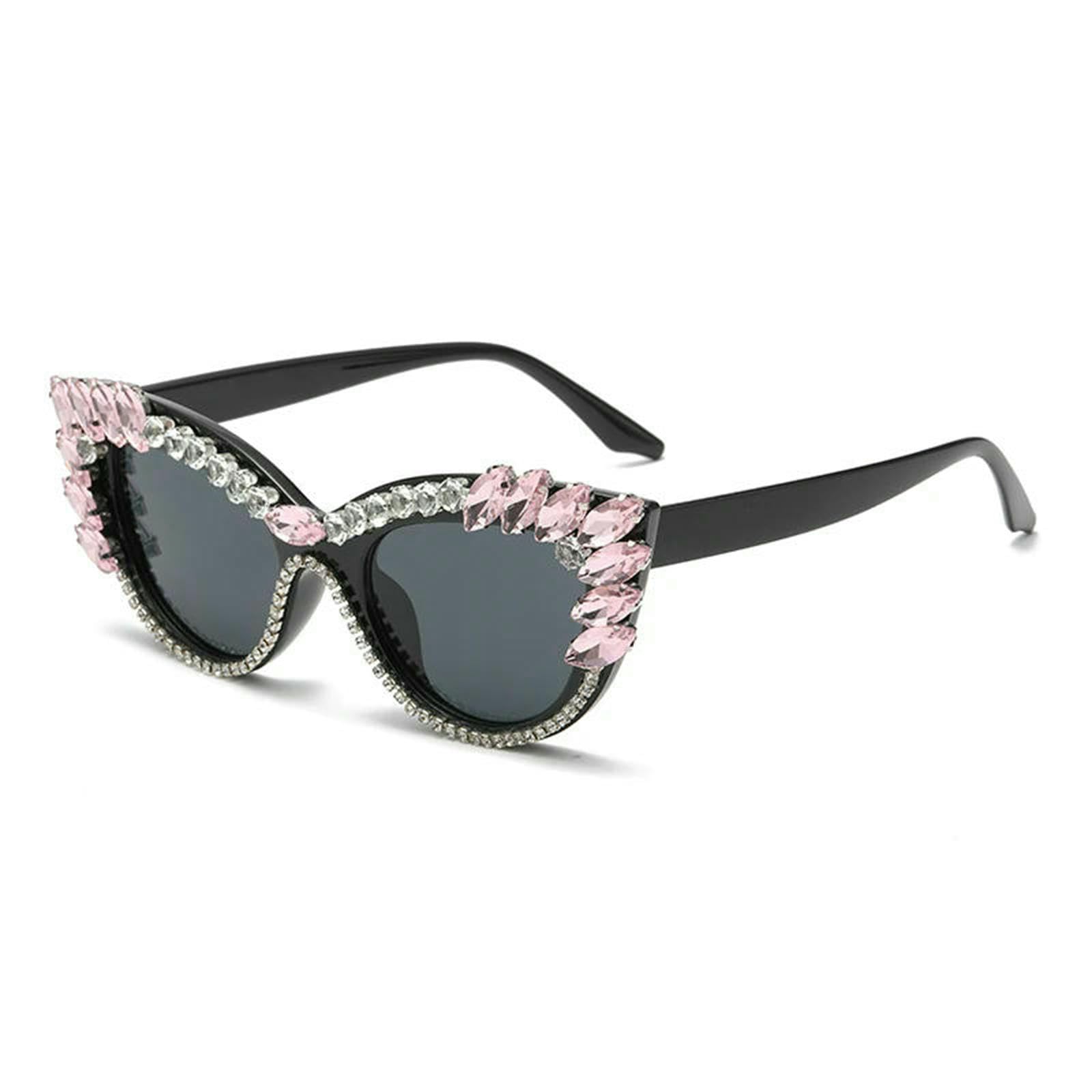 Lunettes de soleil rétro pour un voyage ou une fête stylée