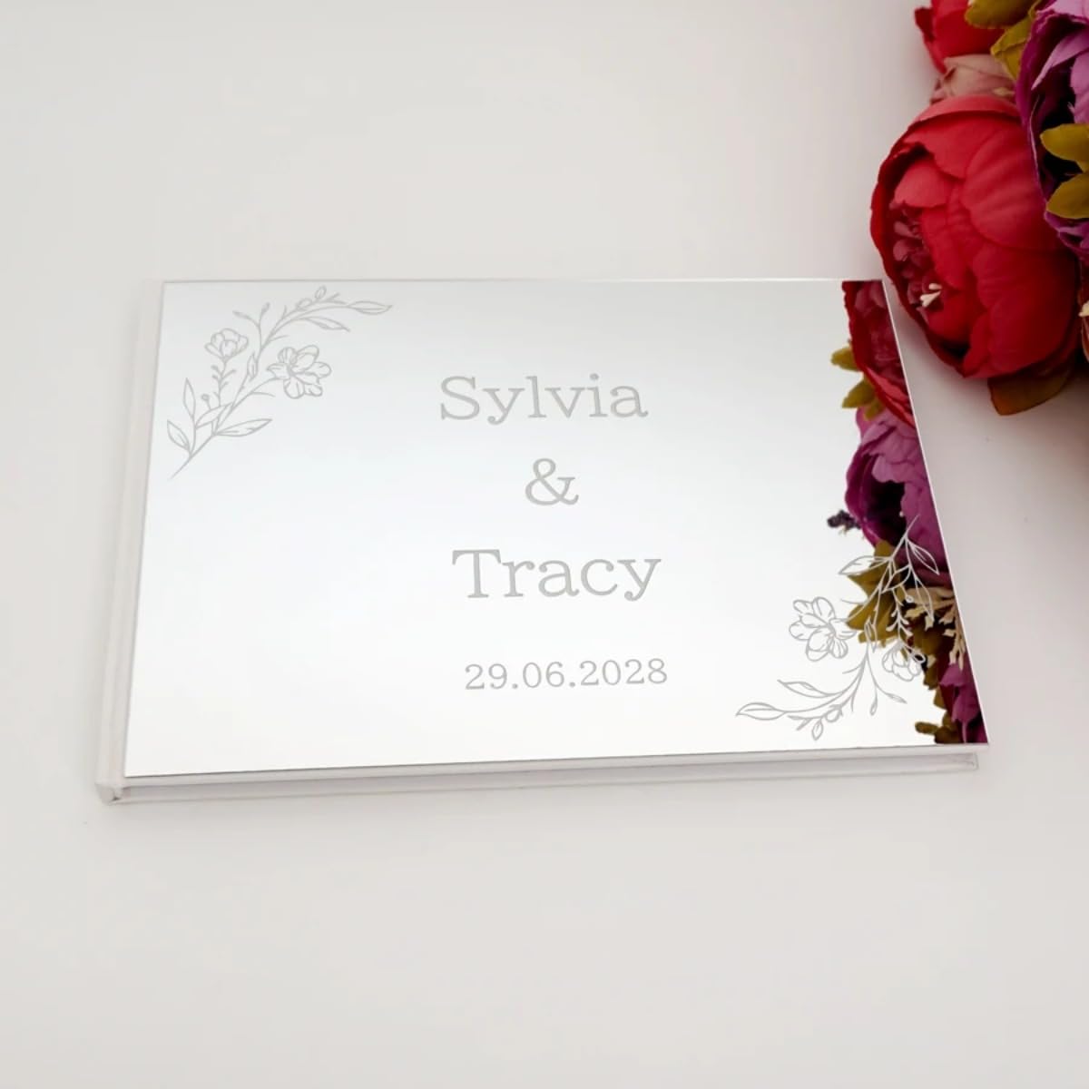 Livre d'or de mariage miroir en acrylique argent pour conserver vos mots doux