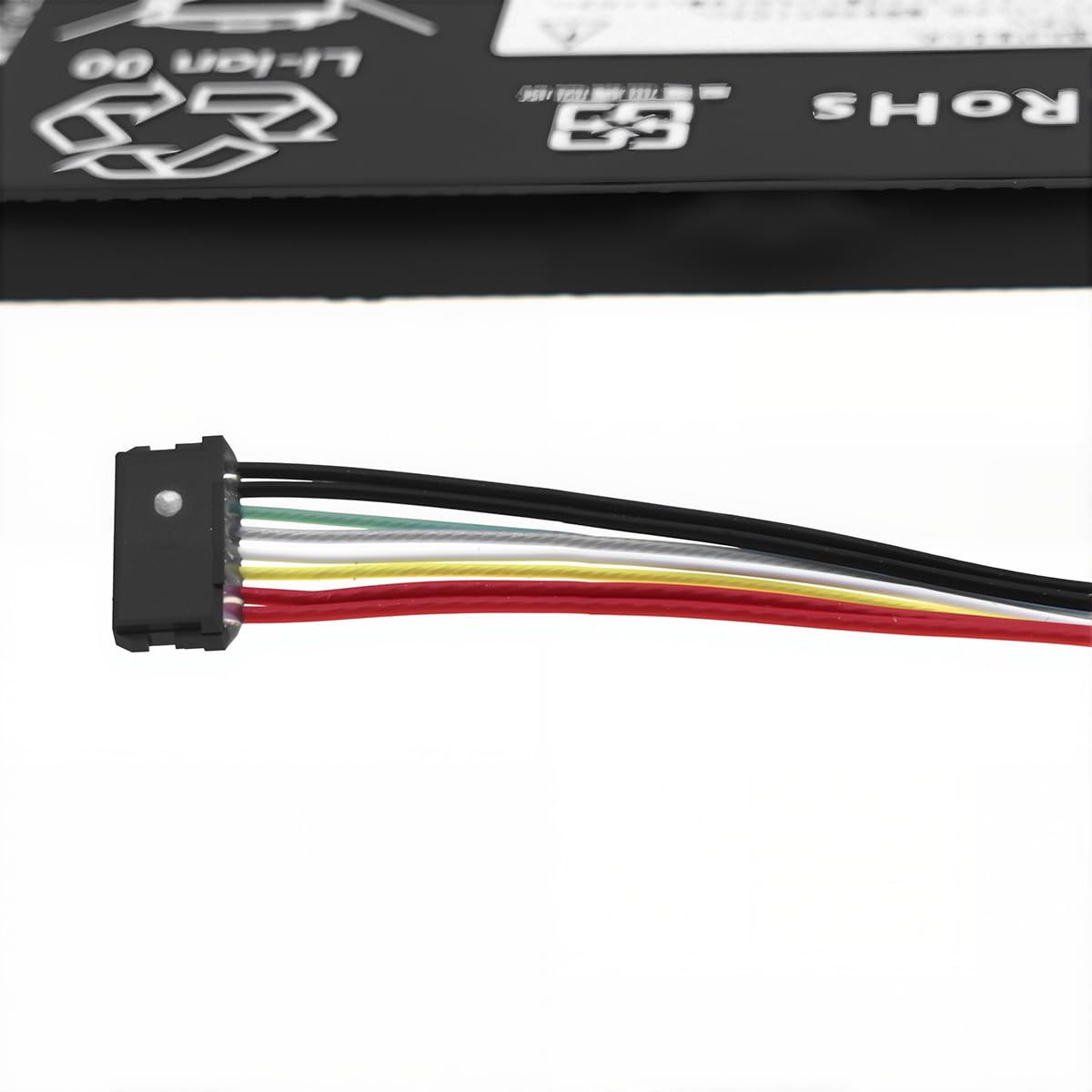 Batterie Ordinateur Portable L14M2P21 L14L2P21 pour ideapad 330S-15ARR 330s-14ikb 320s-14ikb 330S-15IKB 7.4V 4050mAh 30Wh