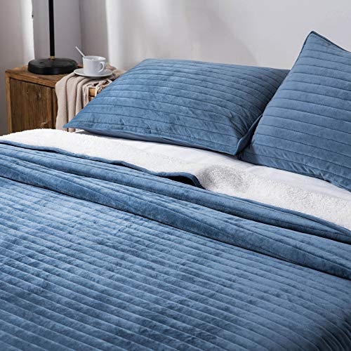 Kasentex Plush Poly Velvet Lavish Design Quilt Set With Reversible Fleece Micromink Sherpa - Luxurious Bedding Soft & Warm Comforter Machine Washable Comforter (Heavenly Blue, King + 2 Shams) #TOP3
