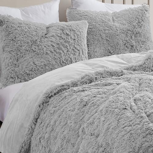 Full Size Luxury Faux Fur Comforter Set - Soft & Breathable 7-Piece Bedding Collection - 1 Comforter, 1 Fitted Sheet, 1 Flat, 2 Pillowcases, 2 Pillow Shams - Deep Pocket - Premium Quality, Silver