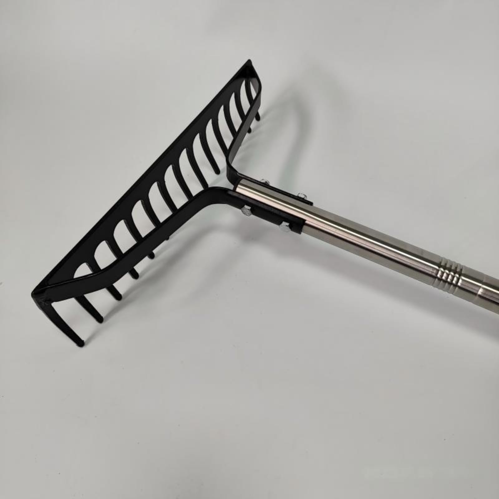 Baoblaze Rastrillo de Jardín Rastrillo Escarificador Herramienta para con Cabeza Firme y Eje Segmentado para Trabajo Prolongado Adecuado para Huertos Mantenimiento de Terrenos