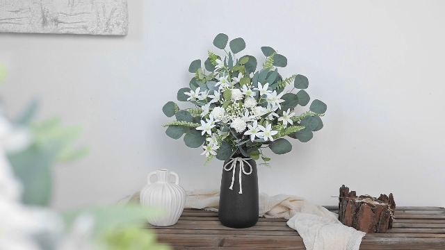 Fleurs Artificielles Hortensias en Soie avec Branche Eucalyptus et