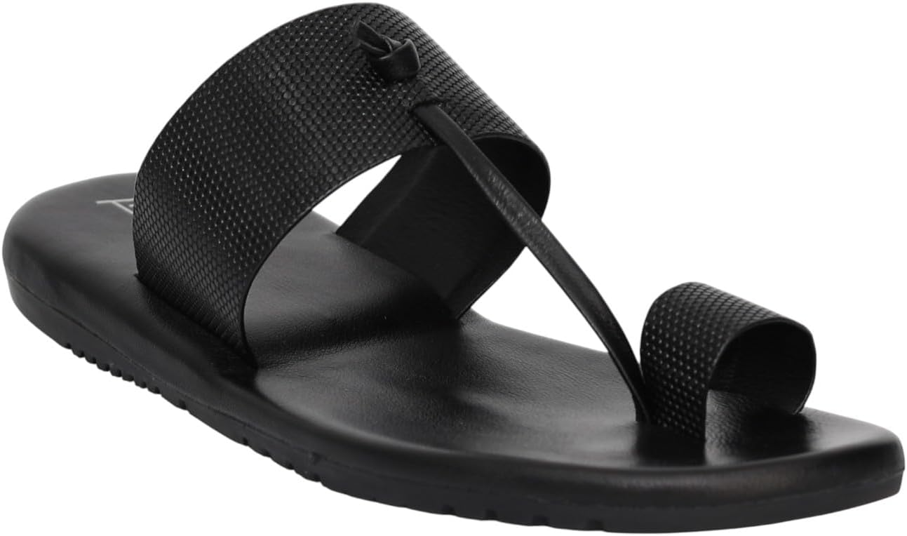 ITALIA Men’s Nova Textured Toe-Loop Sandals