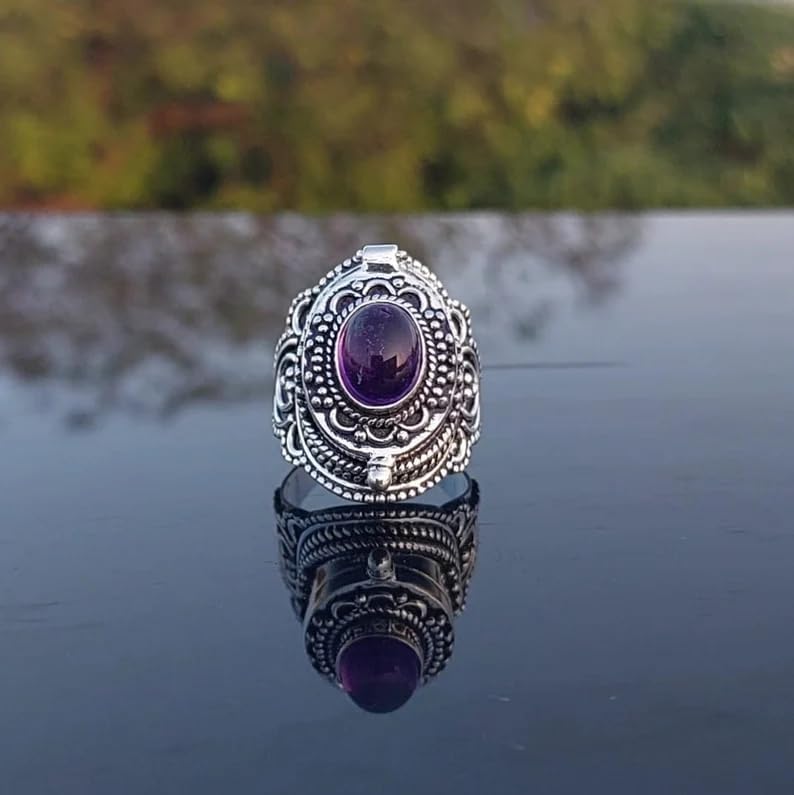 Natural Amethyst Ring, Poison Box Ring, Poisoner Ring, Oval Stone Ring, Antique Poison Ring, Vintage Box Ring, Handmade Poison Ring, Secret Ring, Pillbox Ring, Boho Ring, Perfume Box ring