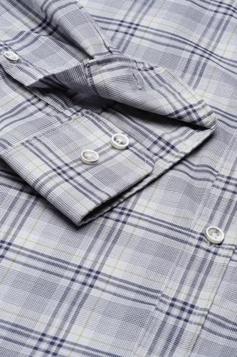 Image of Peter England Men Slim Fit Shirt