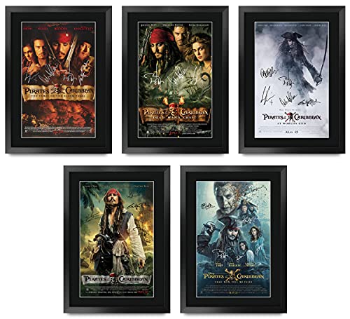 HWC Trading FR A3 Pirates of the Caribbean Collection x 5 Jonny Depp Geschenke Geduckter Poster Signiertes Autogramm Foto für Fans von Film Memorabilien - A3 Framed