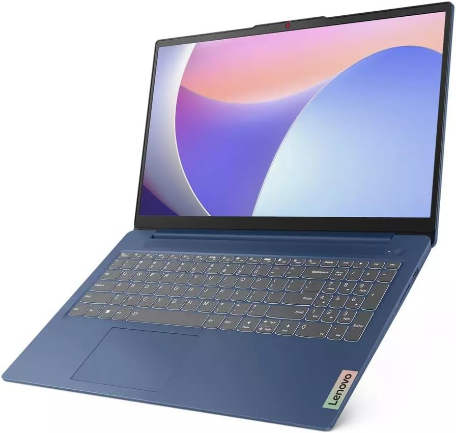 Lenovo IdeaPad Slim 3 15IAH8 keyboard and design