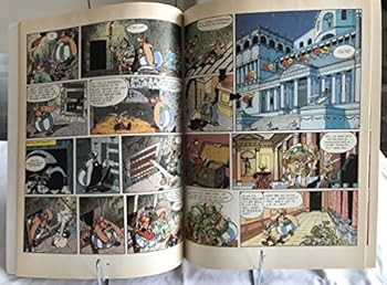 Paperback Asterix and the Laurel Wreath Book