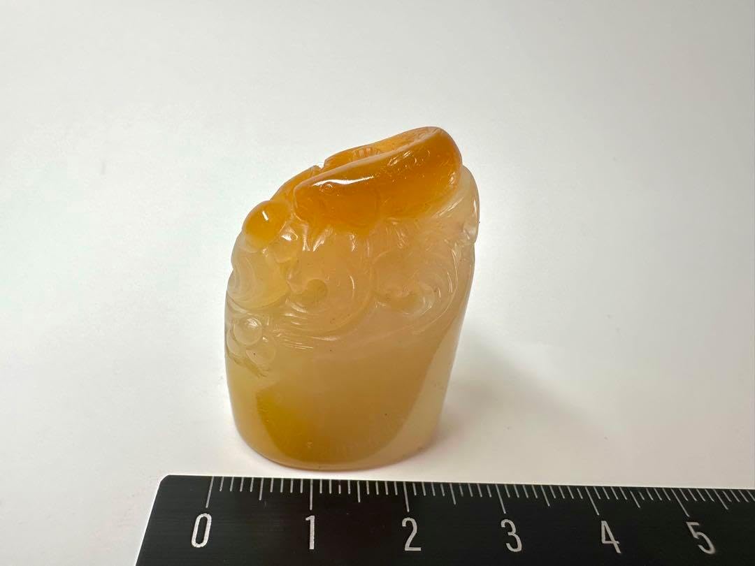 螭虎 古獣 田黄 高級印材 ラオス 篆刻 印材 印石 書道 落款 遊印 螭虎 古獣 田黄 高級印材 ラオス 篆刻 印材 印石 書道 落款 遊印