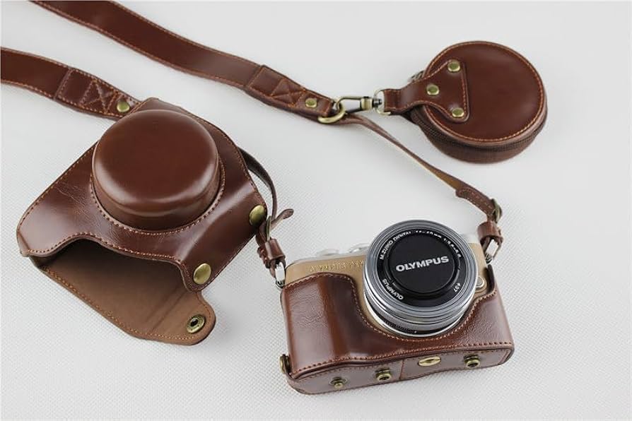 ほぼ未使用　Olympus PEN E-PL10 ブラウン　※ケース付き ほぼ未使用 Olympus PEN E-PL10 ブラウン ※ケース付き