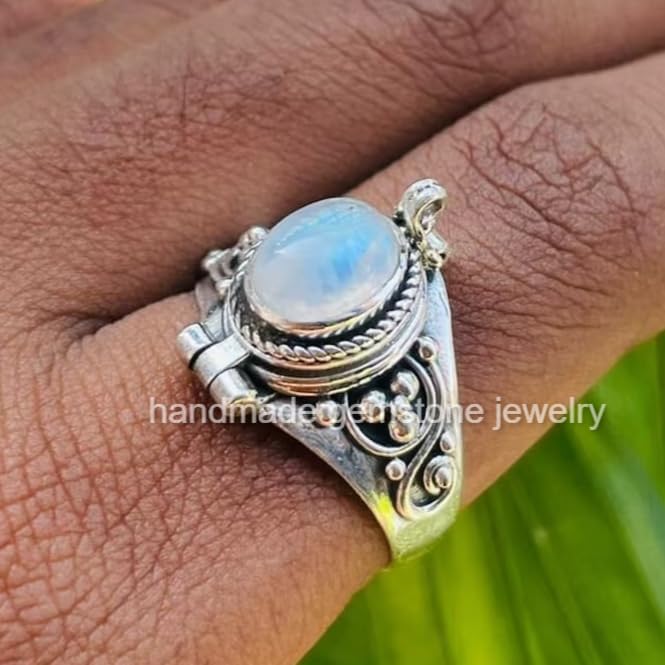 Mother day gift, Natural Moonstone Ring, 925 Sterling Silver Plated Handmade, Openable Poison Rings, Storage box, Vintage poisoner