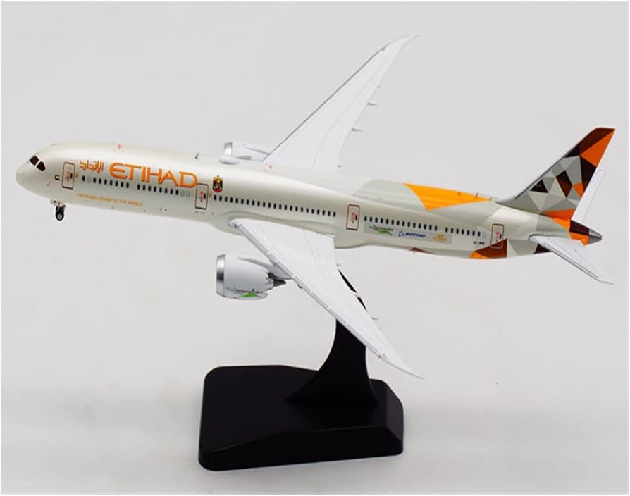 Amazon.co.jp: 1:400 スケール エティハド航空 B787-10 A6-BMI 合金