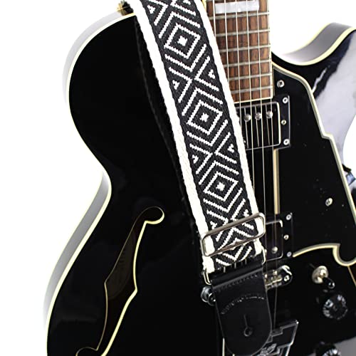 Walker And Williams H-32-MET Vintage Series Sangle de guitare en coton tissé avec fixations chromées et extrémités en… - Les Beatles, Paul McCartney, John Lennon, RIngo Starr, George Harrison Walker And Williams H-32-MET Vintage Series Sangle de guitare en coton tissé avec fixations chromées et extrémités en… – Image 3