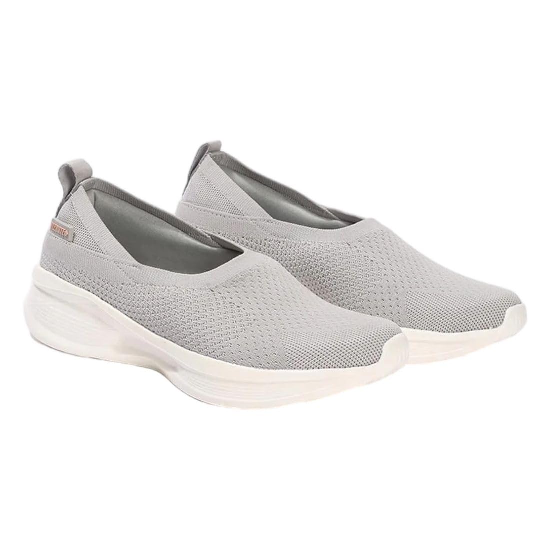 women's slip-on athletic sports shoe