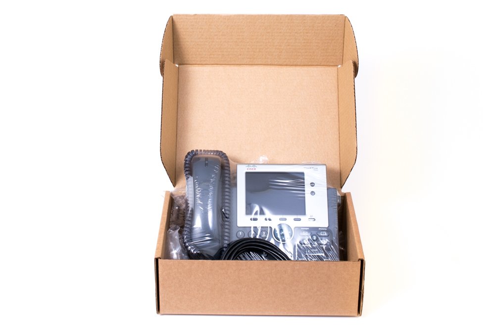 Amazon.com : Cisco 7945G Two Line Color Display IP Phone, CP-7945G