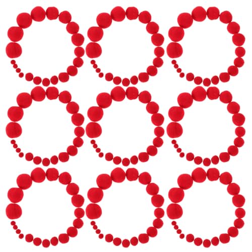 Pompones rojos decorativos para adornos festivos y proyectos escolares creativos en el hogar